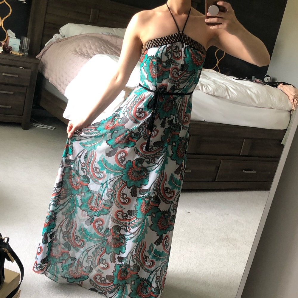 Long flowing maxi dress